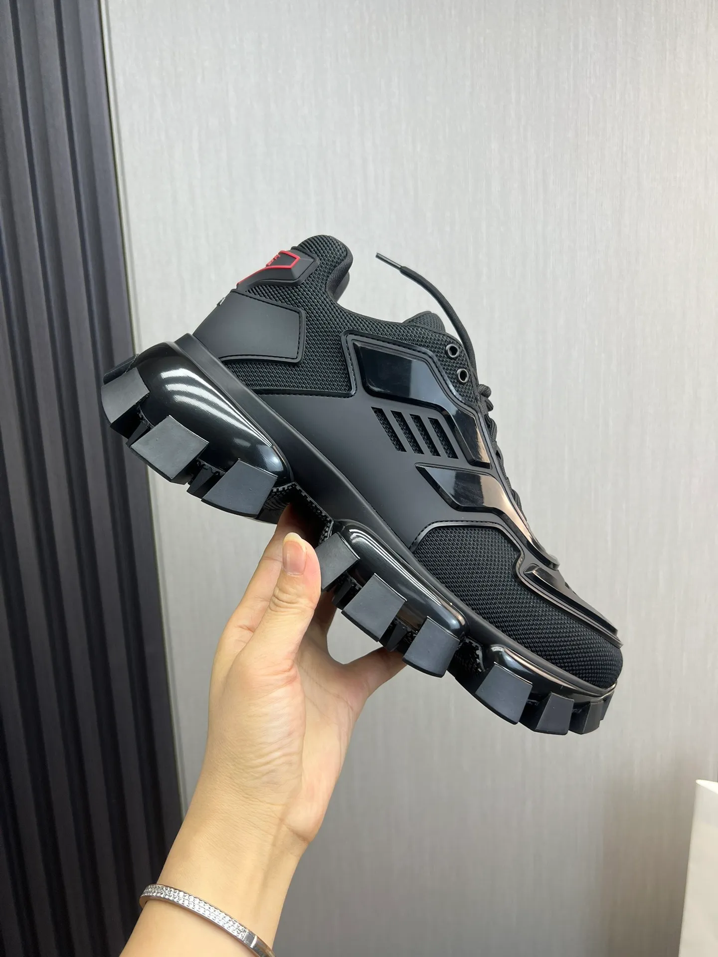 Men's shoes 💰620💰 [PRADA] Popular thick-soled shoes for couples 👩‍❤️‍👨 Available all year round ✔️Official website synchronization Original fly-knit film fabric + cowhide lining, 1⃣️ to 1⃣️ replica, original sole, 36-45 (45 made to order, non-refundable)